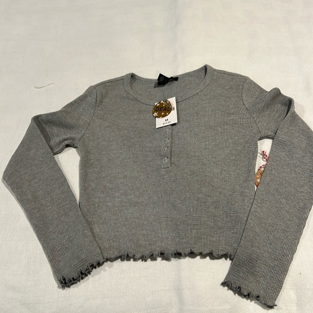 NWT Forever 21 thermal gray crop top